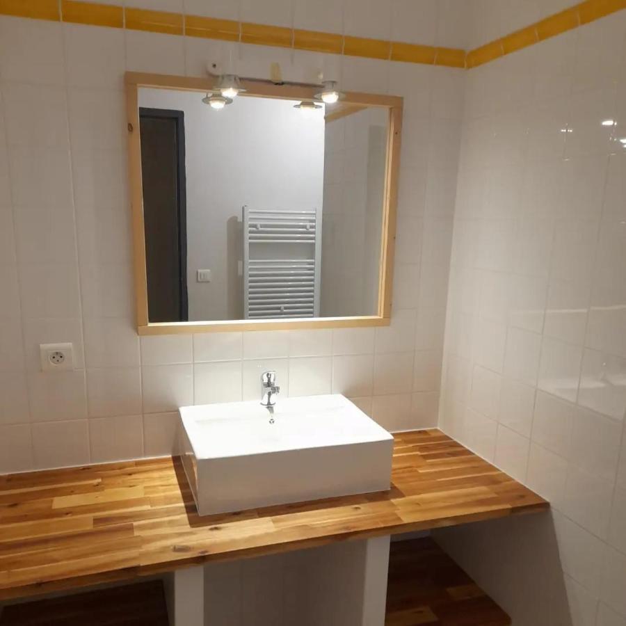 Du Vert & Du Bon Air - Linge Maison Inclus - Parking Prive Gratuit - Centre Ville Bergerac 10Mn - Domaine Bellevue Cottage En Perigord Lembras Exterior photo