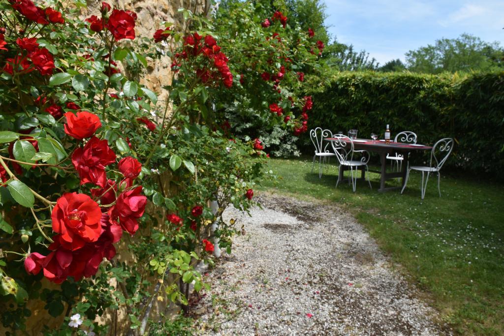 Du Vert & Du Bon Air - Linge Maison Inclus - Parking Prive Gratuit - Centre Ville Bergerac 10Mn - Domaine Bellevue Cottage En Perigord Lembras Exterior photo