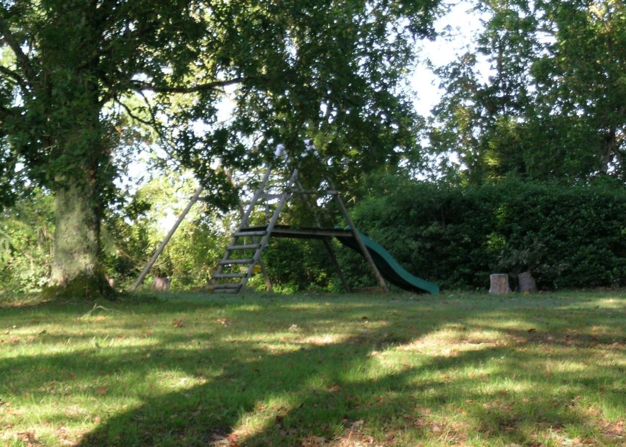 Du Vert & Du Bon Air - Linge Maison Inclus - Parking Prive Gratuit - Centre Ville Bergerac 10Mn - Domaine Bellevue Cottage En Perigord Lembras Exterior photo